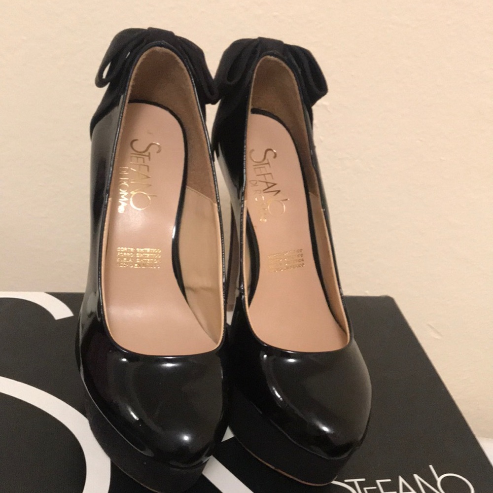 Black heels
